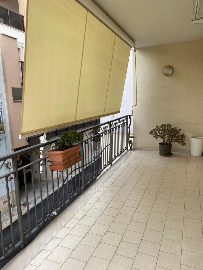Appartamento Modugno Centro Buitenkant foto